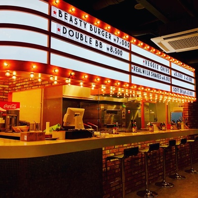store_image_4
