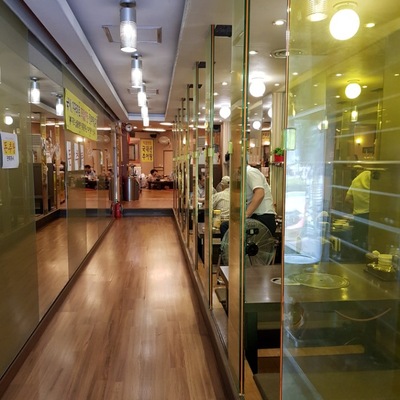 store_image_2