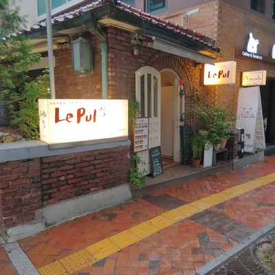 store_image_3