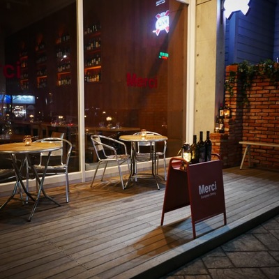 store_image_9