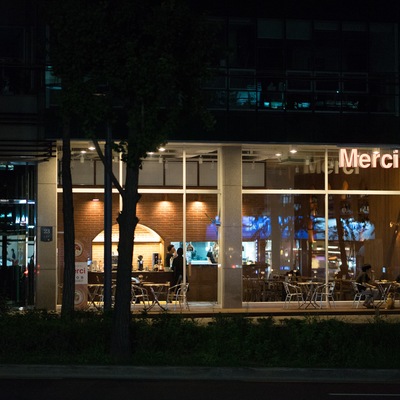 store_image_8