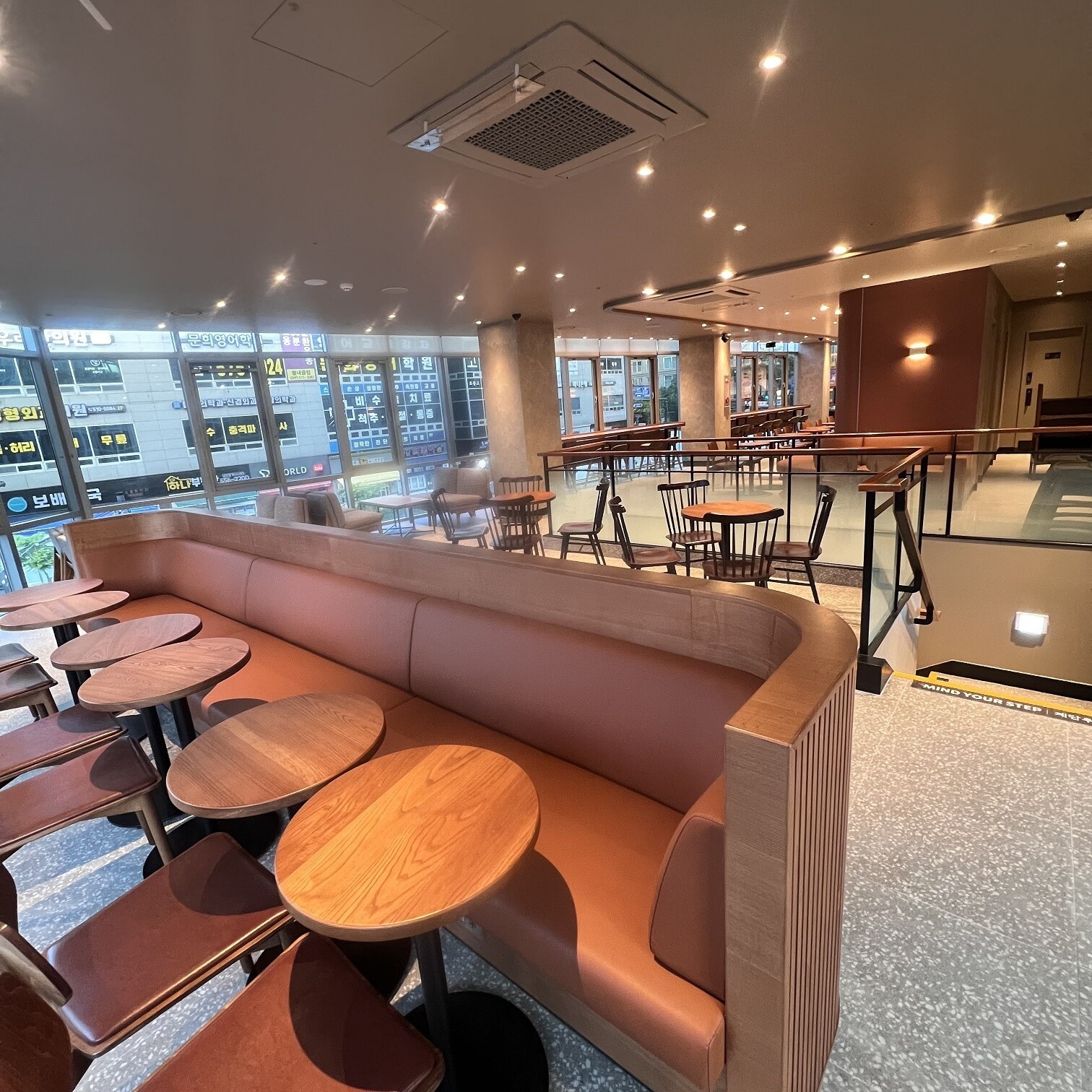 store_image_5