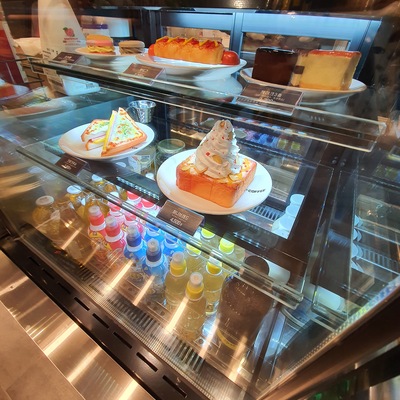 store_image_4