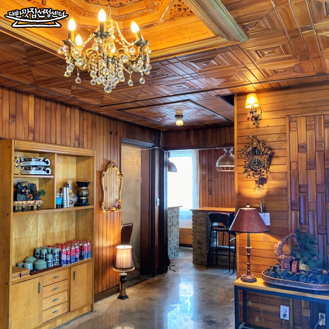 store_image_8