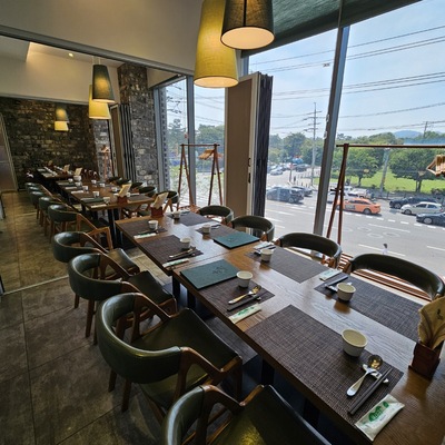 store_image_7
