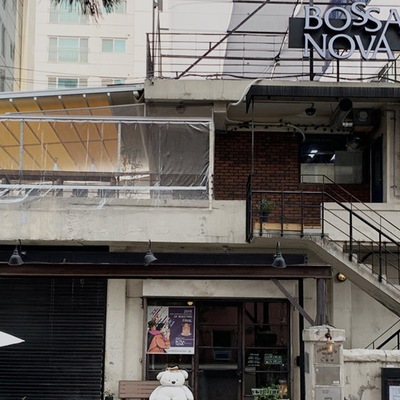 store_image_4