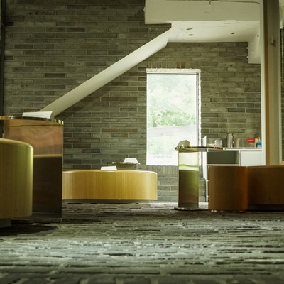 store_image_3