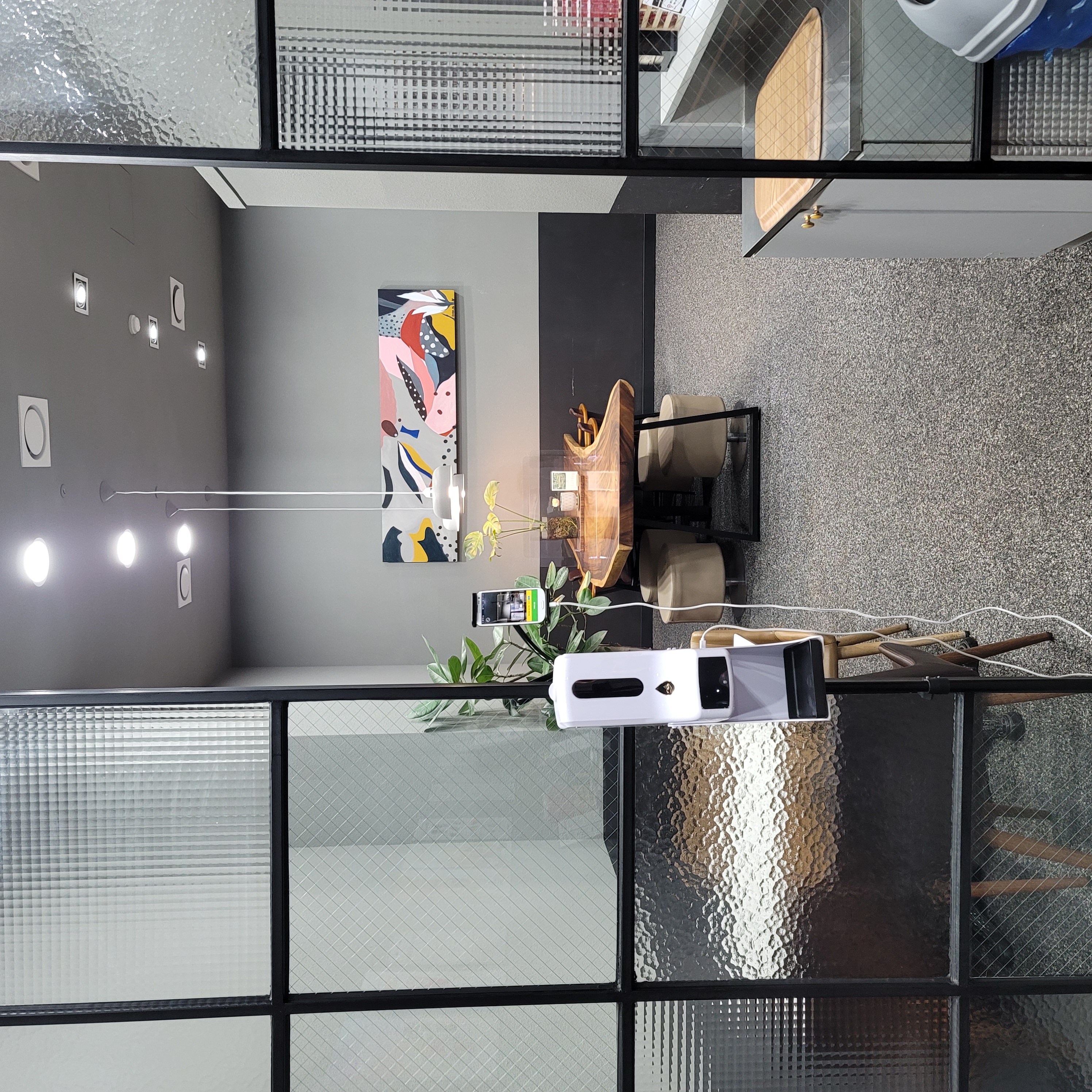 store_image_5