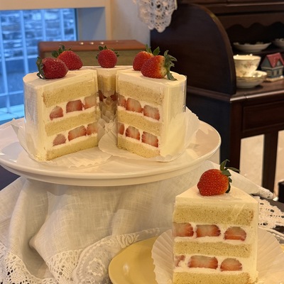 Madeleine Gluten-Free Cake Shop_image