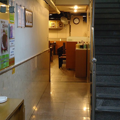 store_image_4