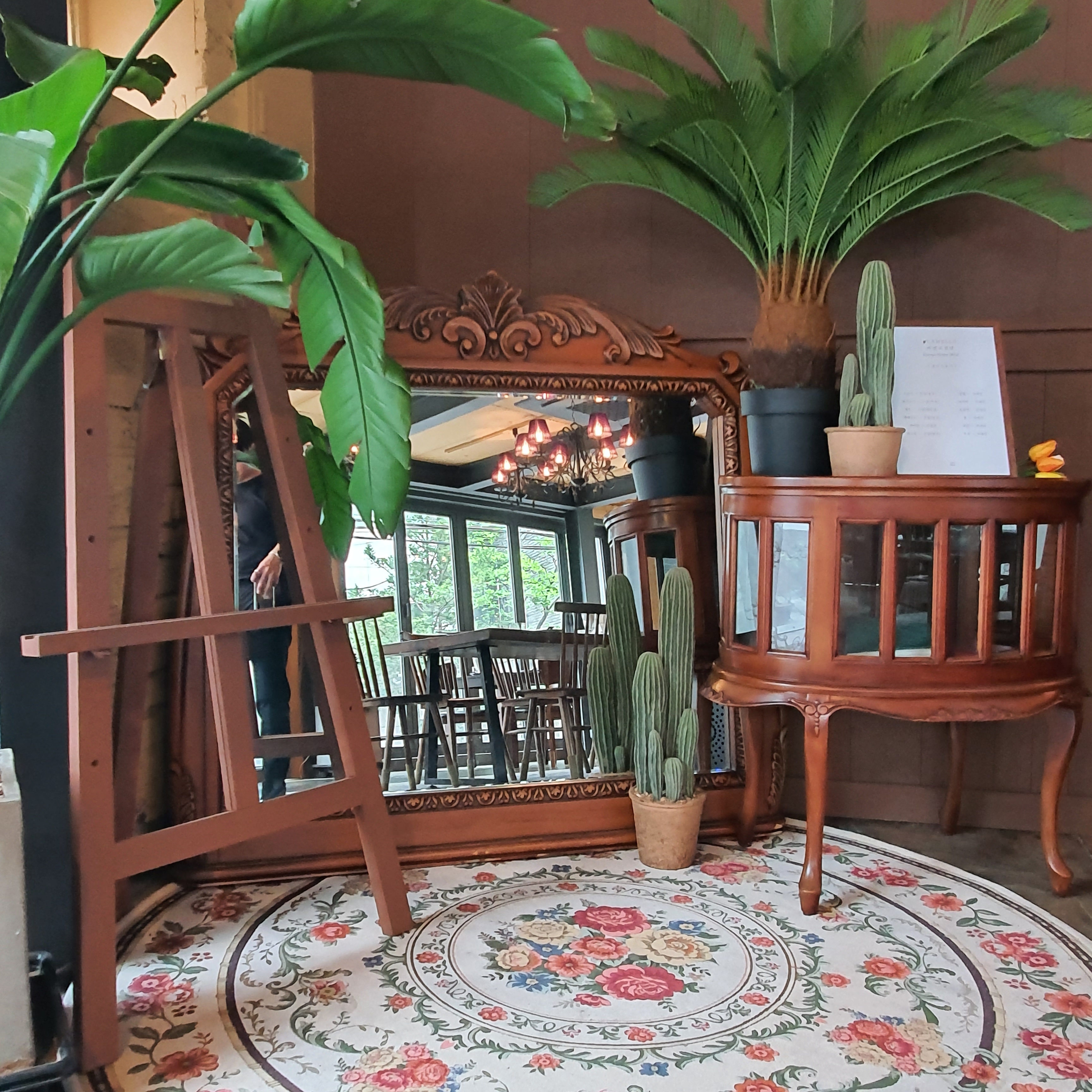 store_image_8