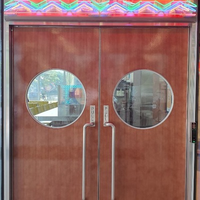 store_image_2