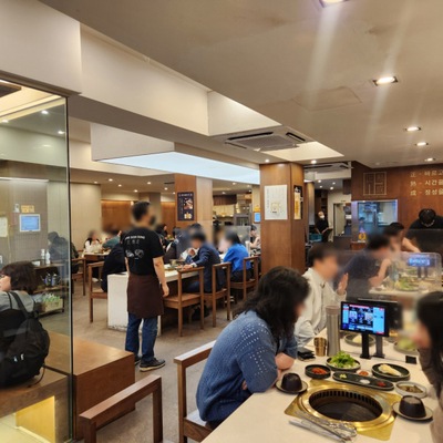 store_image_5