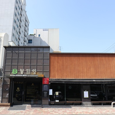 store_image_4