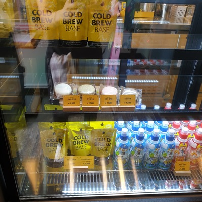 store_image_8