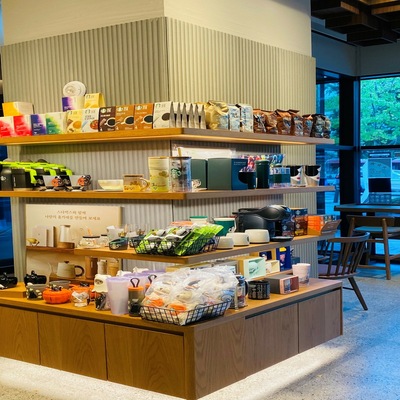store_image_4
