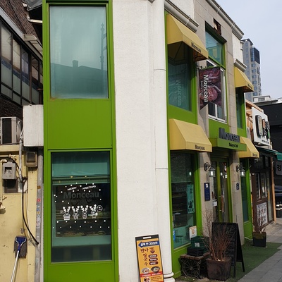 store_image_3