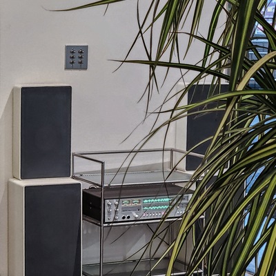 store_image_2