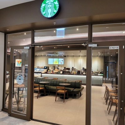 store_image_8