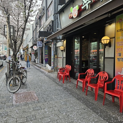 store_image_3