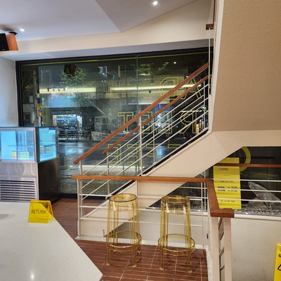 store_image_8