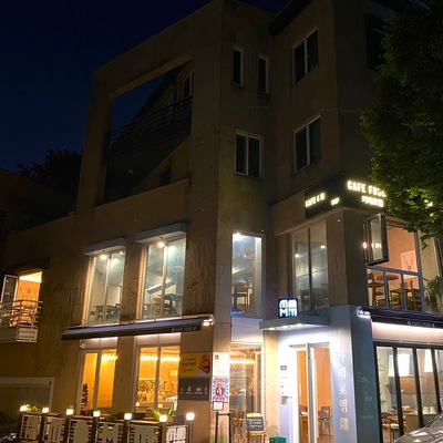 store_image_2