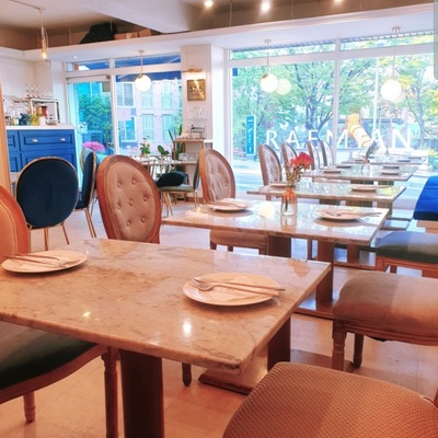 store_image_3