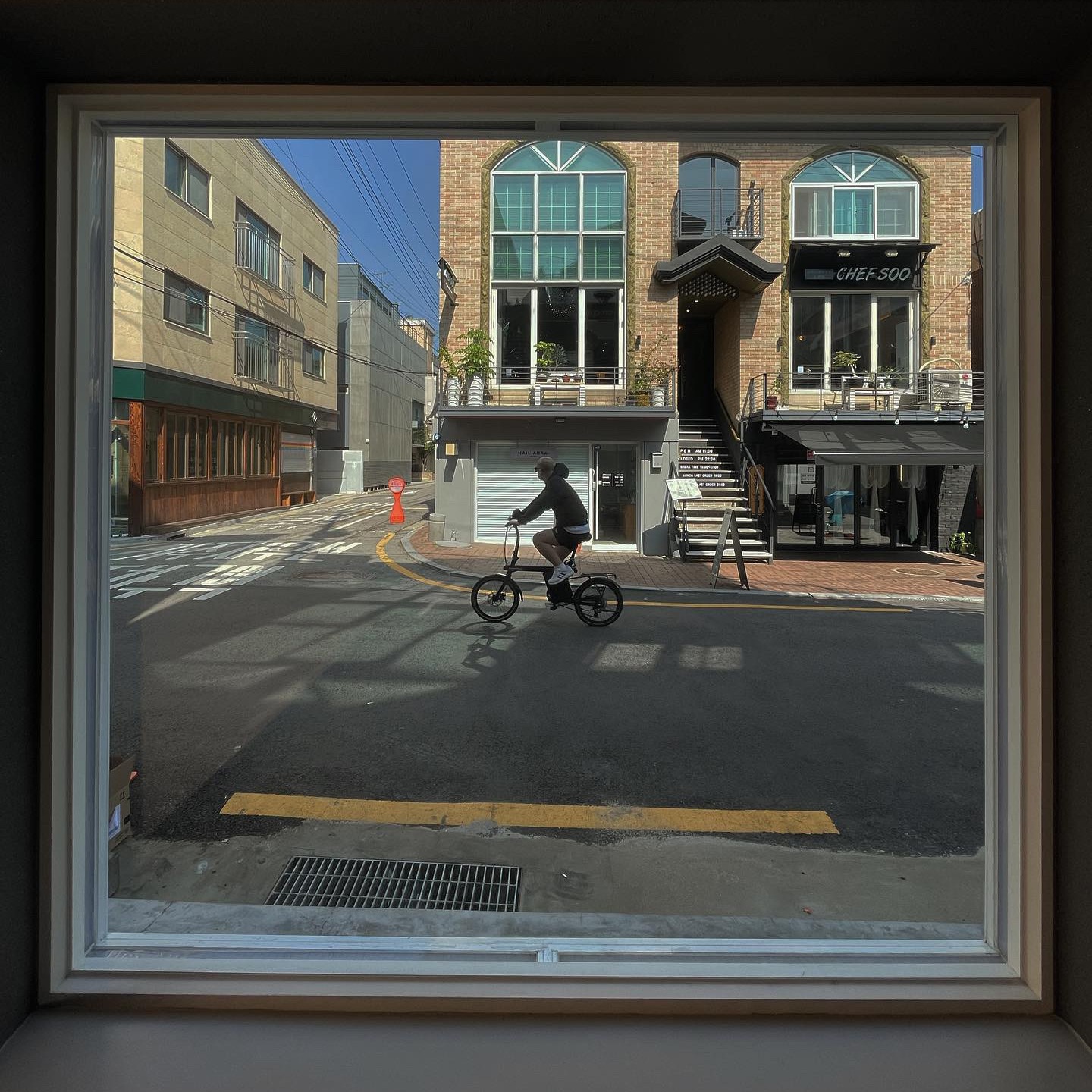 store_image_5