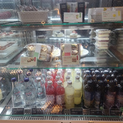 store_image_7