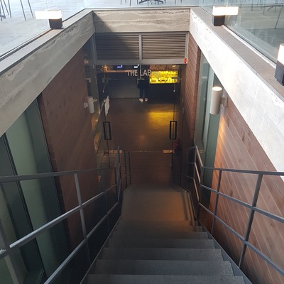 store_image_2