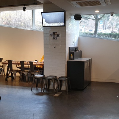 store_image_7