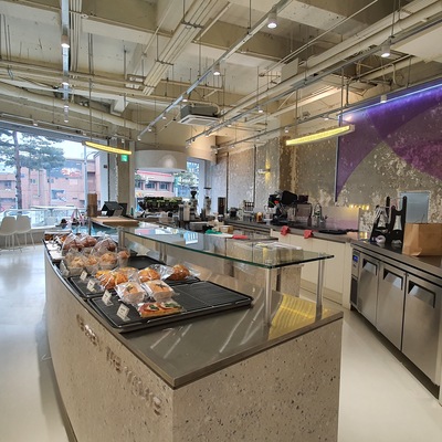 store_image_4