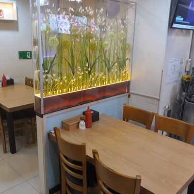 store_image_2