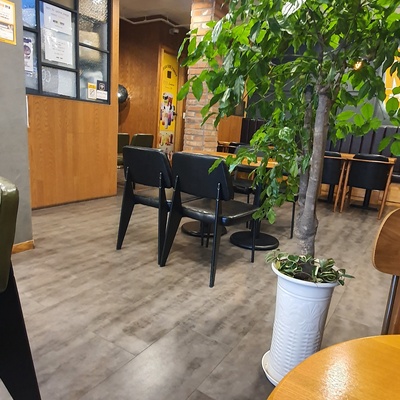 store_image_3