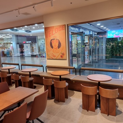 store_image_8