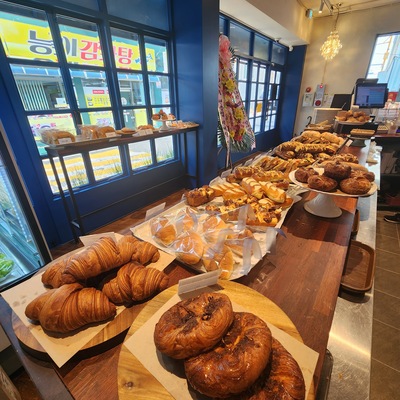 store_image_3