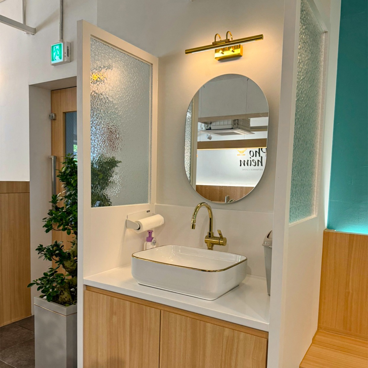 store_image_5