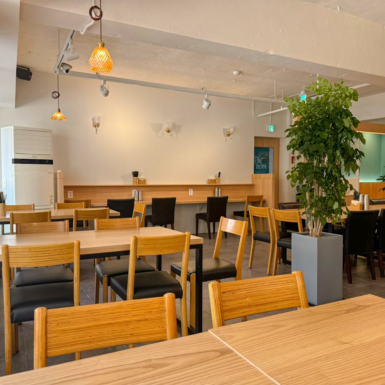store_image_3