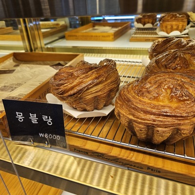 store_image_9