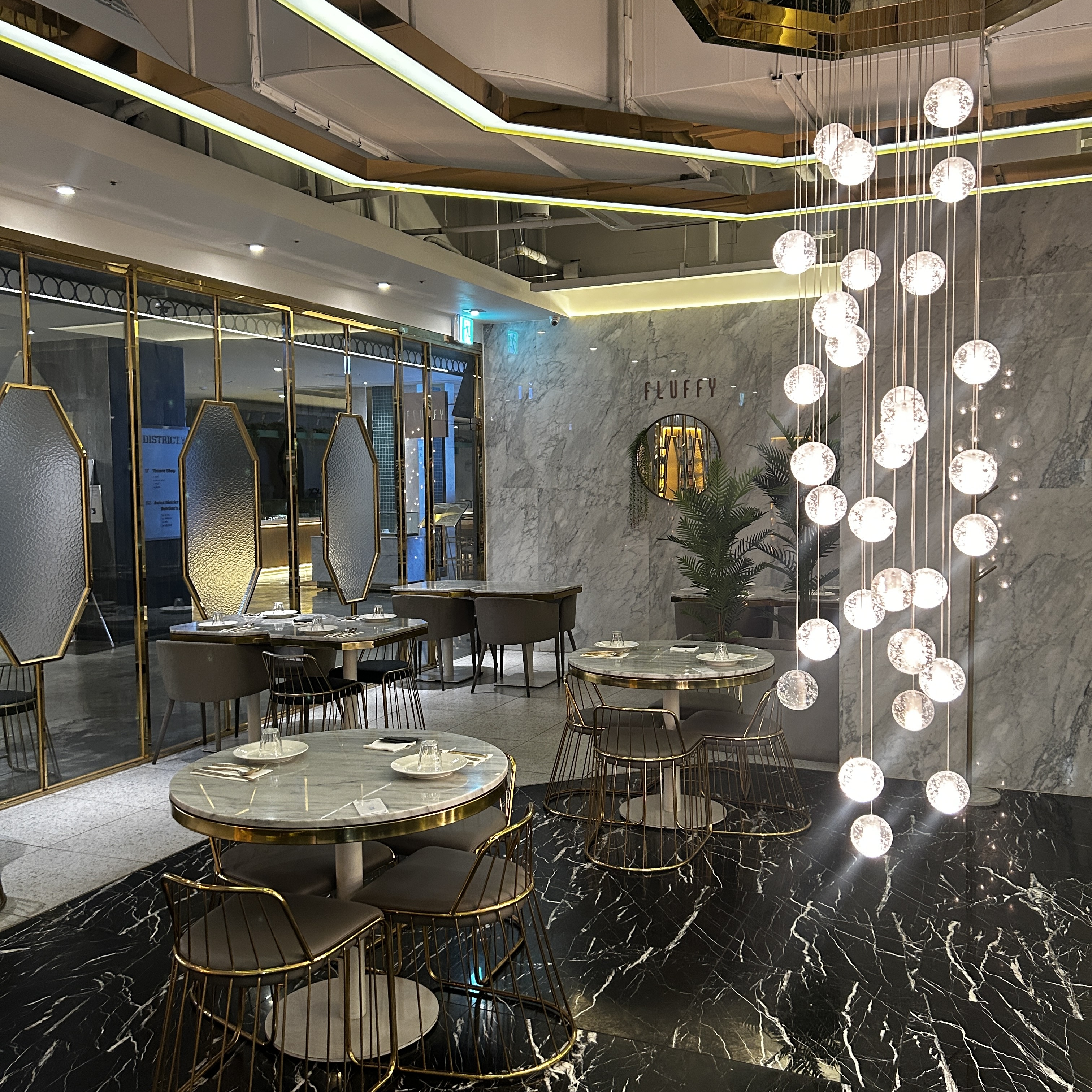 store_image_2