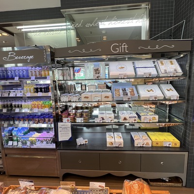 store_image_4
