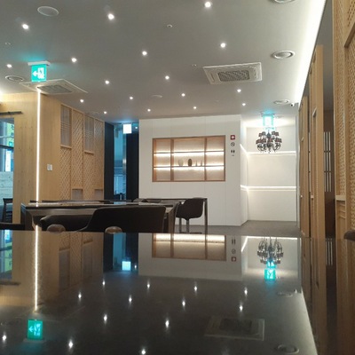 store_image_5