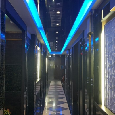 store_image_4