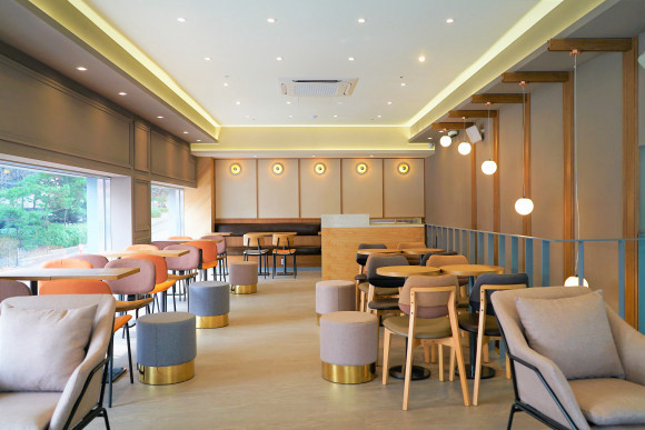 store_image_1