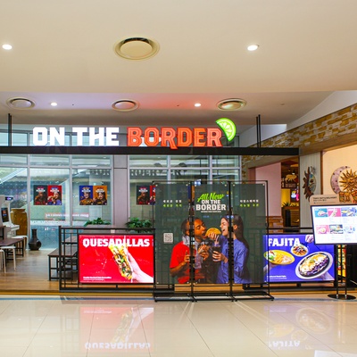 On the Border - Times Square_image