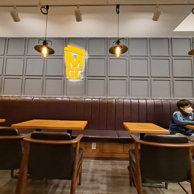 store_image_3