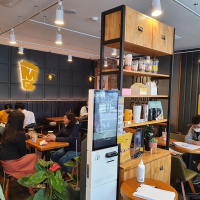 store_image_4
