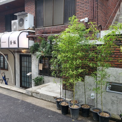 store_image_8