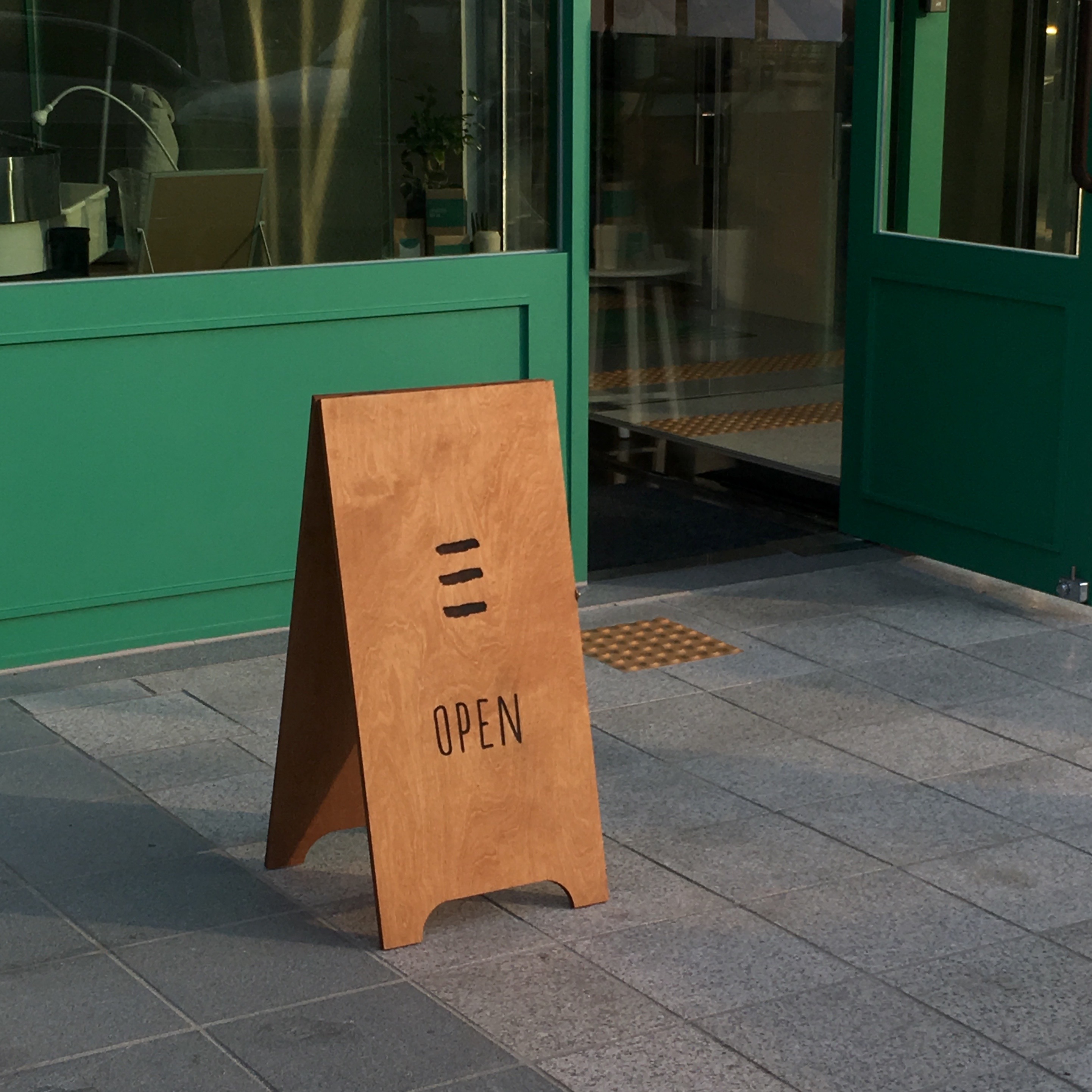 store_image_3