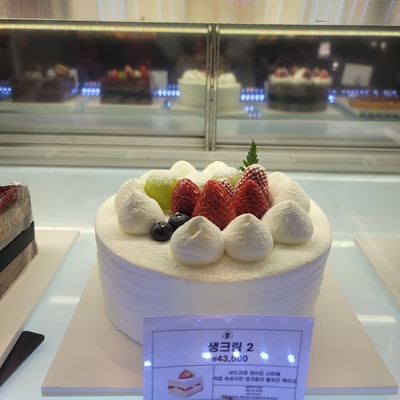 store_image_7